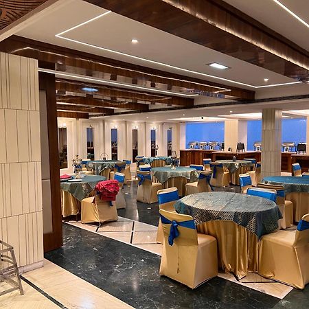 Hotel Sb Castle Kanpur Exterior foto
