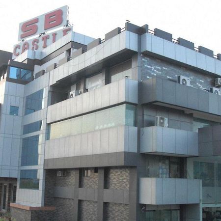 Hotel Sb Castle Kanpur Exterior foto
